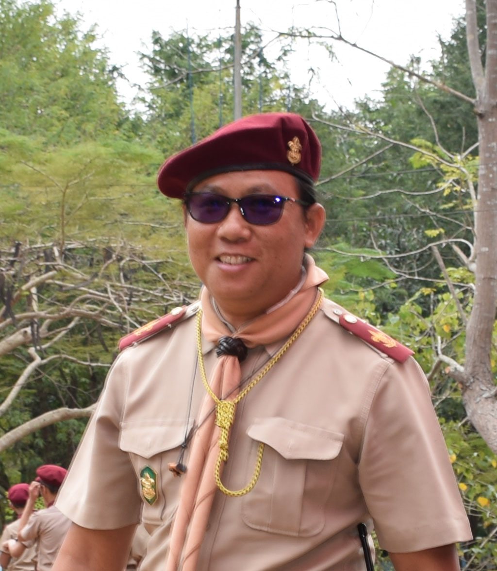 สันติ เที่ยงผดุง